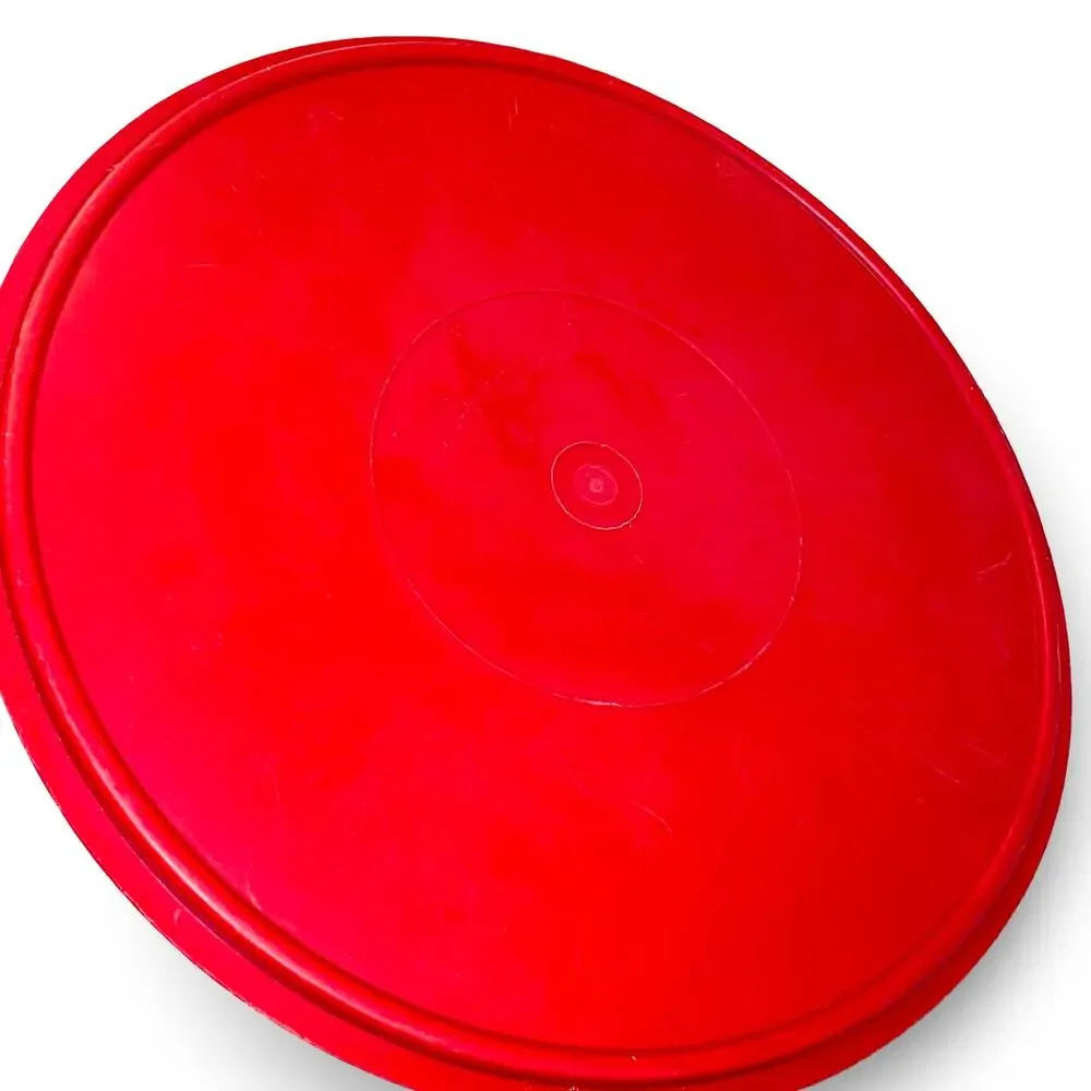 Tupperware Thatsa Bowl White With Red Lid Mixing Serving Bowl 32 Cup 2539A 224